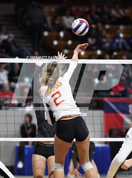 Thumbnail 1 in D'Evelyn vs. Coronado (CHSAA 4A Playoff) photogallery.