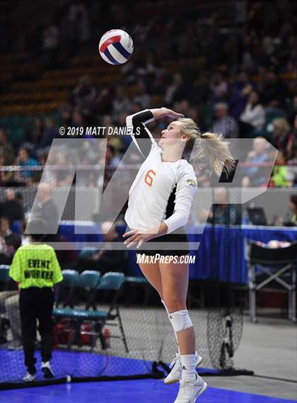 Thumbnail 2 in D'Evelyn vs. Coronado (CHSAA 4A Playoff) photogallery.