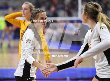 Thumbnail 2 in D'Evelyn vs. Coronado (CHSAA 4A Playoff) photogallery.