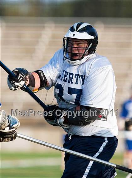 Thumbnail 2 in Newberg vs. Liberty photogallery.