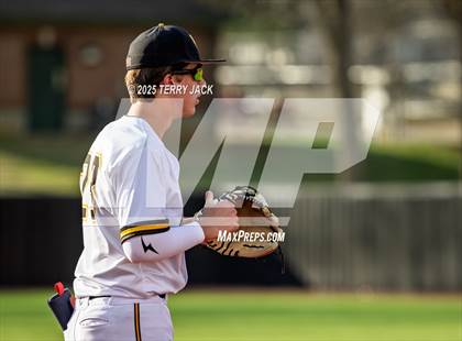 Thumbnail 3 in Ensworth @ Hendersonville photogallery.