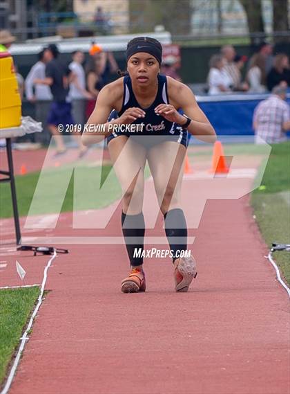 Thumbnail 3 in CHSAA Track and Field 4A Championships (Girls Long Jump) photogallery.