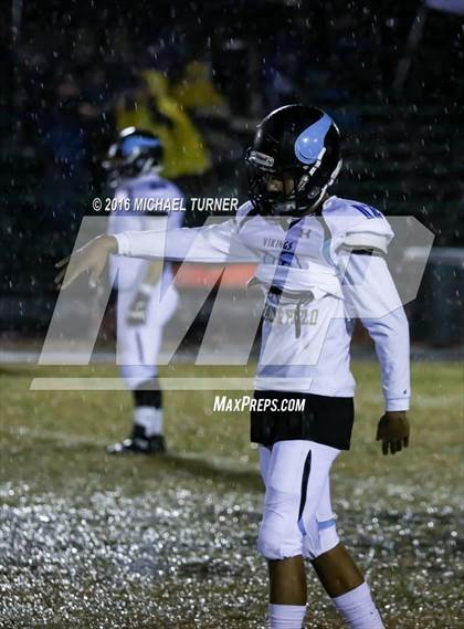 Thumbnail 2 in Pleasant Valley vs. Paradise (CIF NS D-2 Final) photogallery.