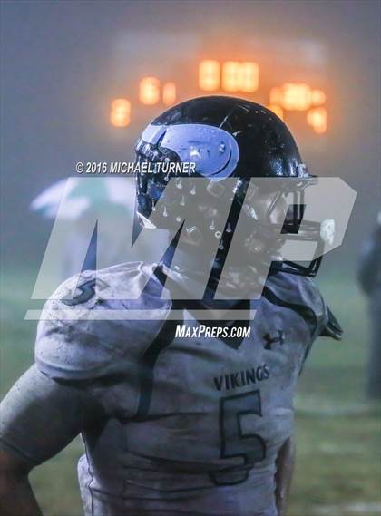 Thumbnail 3 in Pleasant Valley vs. Paradise (CIF NS D-2 Final) photogallery.