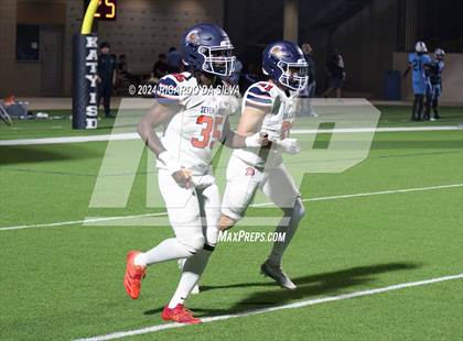 Thumbnail 2 in Paetow vs Seven Lakes photogallery.