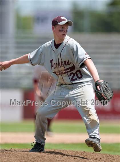 Thumbnail 3 in Roseville vs. South St. Paul (Section 4AAA Playoffs) photogallery.