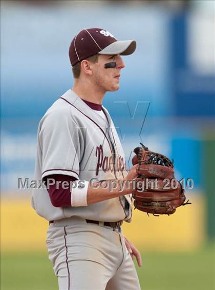 Thumbnail 2 in Roseville vs. South St. Paul (Section 4AAA Playoffs) photogallery.