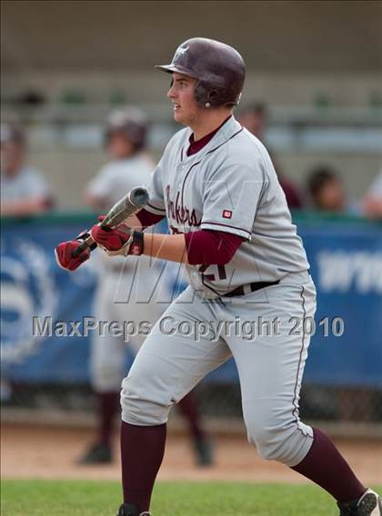 Thumbnail 3 in Roseville vs. South St. Paul (Section 4AAA Playoffs) photogallery.