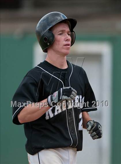 Thumbnail 3 in Roseville vs. South St. Paul (Section 4AAA Playoffs) photogallery.