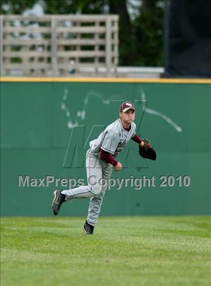 Thumbnail 2 in Roseville vs. South St. Paul (Section 4AAA Playoffs) photogallery.