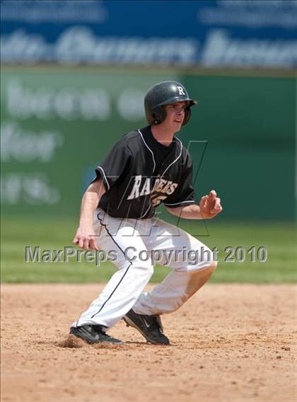 Thumbnail 3 in Roseville vs. South St. Paul (Section 4AAA Playoffs) photogallery.