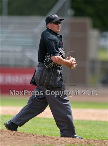 Thumbnail 2 in Roseville vs. South St. Paul (Section 4AAA Playoffs) photogallery.