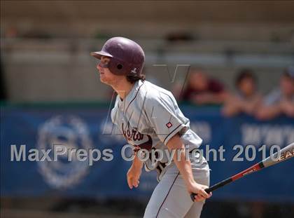 Thumbnail 1 in Roseville vs. South St. Paul (Section 4AAA Playoffs) photogallery.