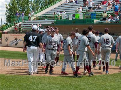 Thumbnail 1 in Roseville vs. South St. Paul (Section 4AAA Playoffs) photogallery.