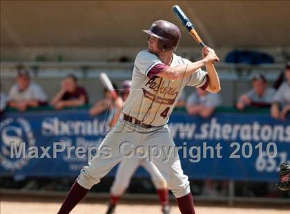 Thumbnail 3 in Roseville vs. South St. Paul (Section 4AAA Playoffs) photogallery.