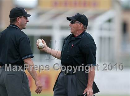 Thumbnail 2 in Roseville vs. South St. Paul (Section 4AAA Playoffs) photogallery.