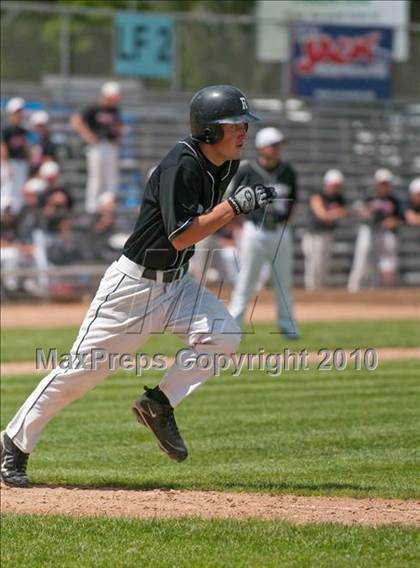 Thumbnail 2 in Roseville vs. South St. Paul (Section 4AAA Playoffs) photogallery.