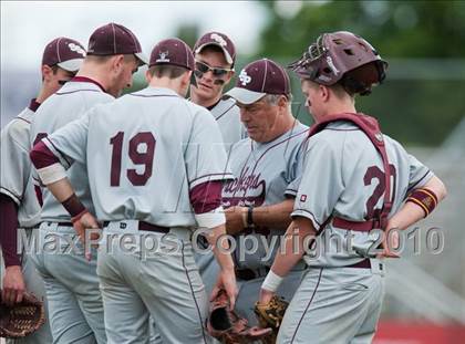 Thumbnail 1 in Roseville vs. South St. Paul (Section 4AAA Playoffs) photogallery.