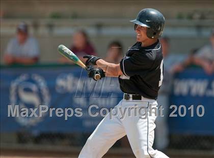 Thumbnail 2 in Roseville vs. South St. Paul (Section 4AAA Playoffs) photogallery.