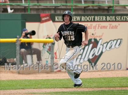 Thumbnail 1 in Roseville vs. South St. Paul (Section 4AAA Playoffs) photogallery.