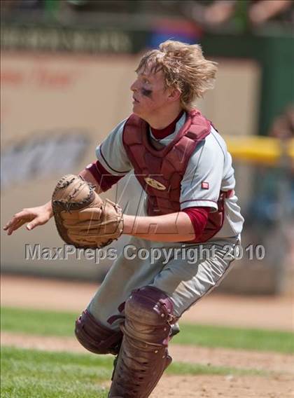 Thumbnail 3 in Roseville vs. South St. Paul (Section 4AAA Playoffs) photogallery.
