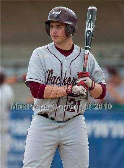 Thumbnail 2 in Roseville vs. South St. Paul (Section 4AAA Playoffs) photogallery.