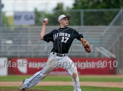 Thumbnail 3 in Roseville vs. South St. Paul (Section 4AAA Playoffs) photogallery.
