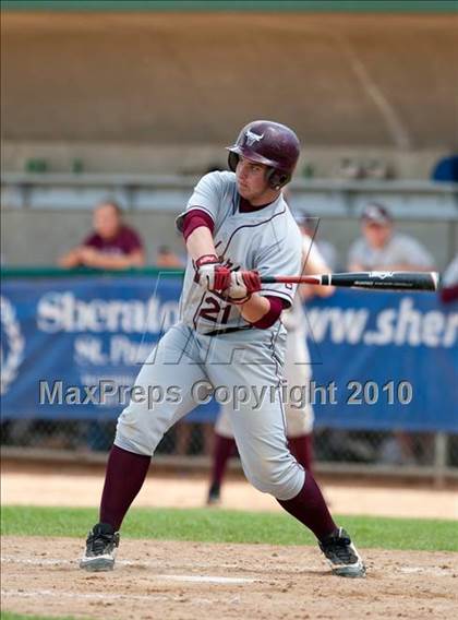 Thumbnail 2 in Roseville vs. South St. Paul (Section 4AAA Playoffs) photogallery.