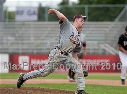 Thumbnail 2 in Roseville vs. South St. Paul (Section 4AAA Playoffs) photogallery.