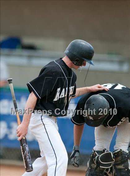 Thumbnail 2 in Roseville vs. South St. Paul (Section 4AAA Playoffs) photogallery.