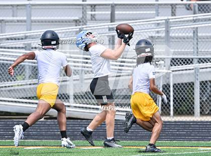 Thumbnail 3 in Montgomery Central vs Piedmont (Montgomery Central 2nd Annual 7 on 7 Air Raid Classic) photogallery.