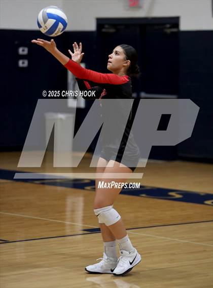 Thumbnail 1 in JV: Florence @ Pusch Ridge Christian Academy photogallery.