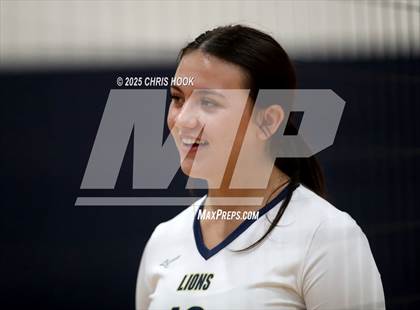 Thumbnail 1 in JV: Florence @ Pusch Ridge Christian Academy photogallery.