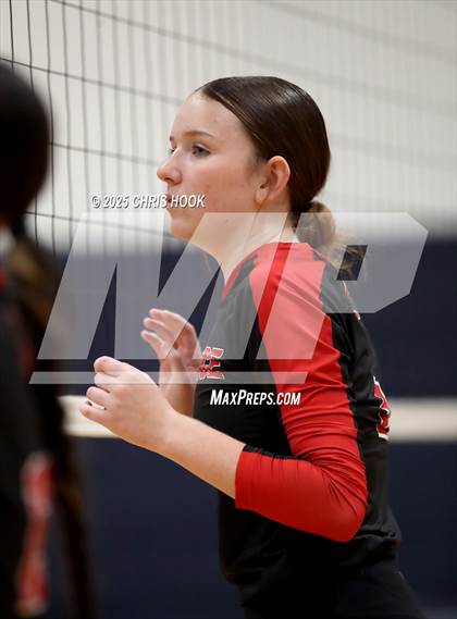 Thumbnail 1 in JV: Florence @ Pusch Ridge Christian Academy photogallery.