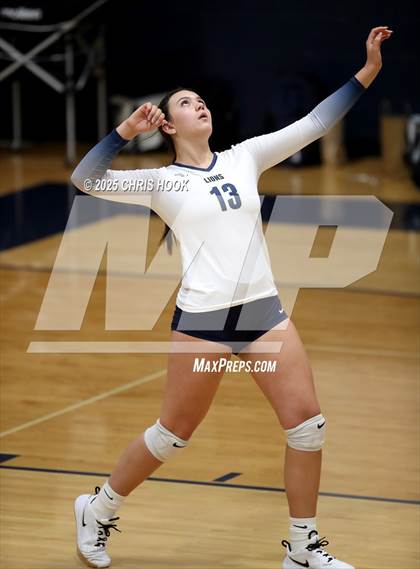 Thumbnail 2 in JV: Florence @ Pusch Ridge Christian Academy photogallery.