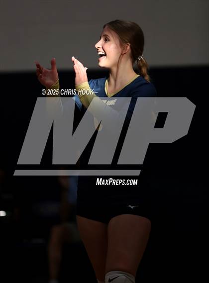 Thumbnail 3 in JV: Florence @ Pusch Ridge Christian Academy photogallery.