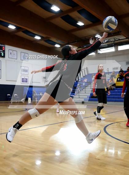 Thumbnail 1 in JV: Florence @ Pusch Ridge Christian Academy photogallery.