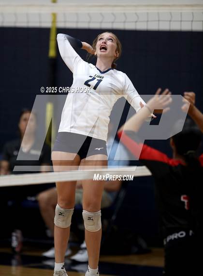 Thumbnail 3 in JV: Florence @ Pusch Ridge Christian Academy photogallery.