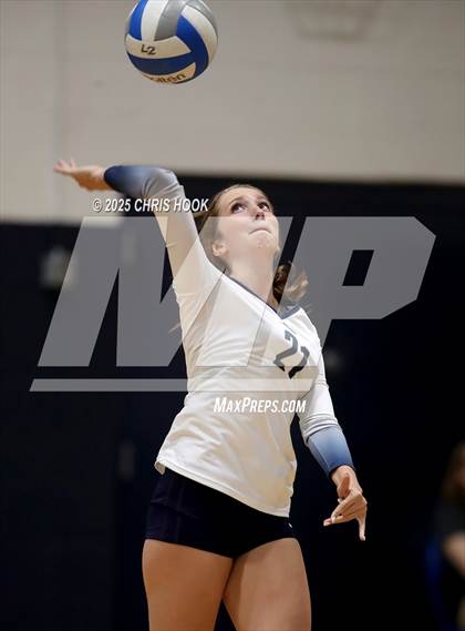Thumbnail 1 in JV: Florence @ Pusch Ridge Christian Academy photogallery.
