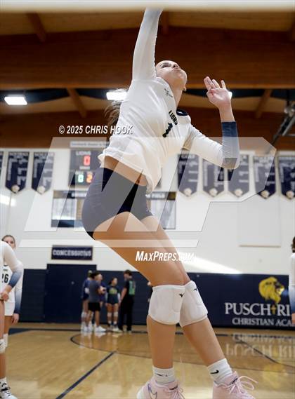 Thumbnail 2 in JV: Florence @ Pusch Ridge Christian Academy photogallery.