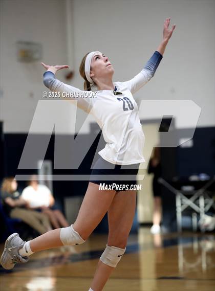 Thumbnail 3 in JV: Florence @ Pusch Ridge Christian Academy photogallery.