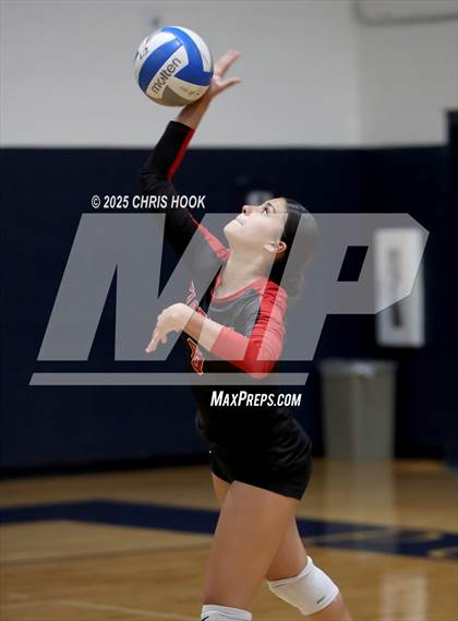 Thumbnail 3 in JV: Florence @ Pusch Ridge Christian Academy photogallery.