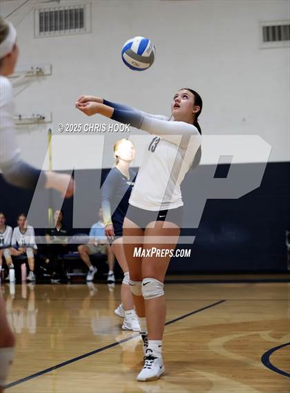 Thumbnail 1 in JV: Florence @ Pusch Ridge Christian Academy photogallery.