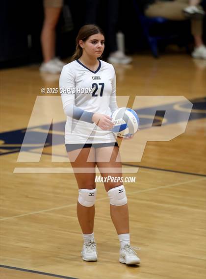 Thumbnail 2 in JV: Florence @ Pusch Ridge Christian Academy photogallery.