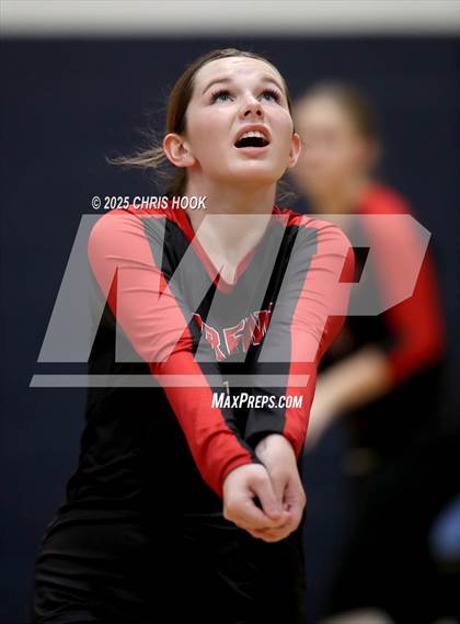 Thumbnail 2 in JV: Florence @ Pusch Ridge Christian Academy photogallery.