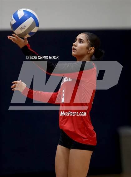 Thumbnail 2 in JV: Florence @ Pusch Ridge Christian Academy photogallery.