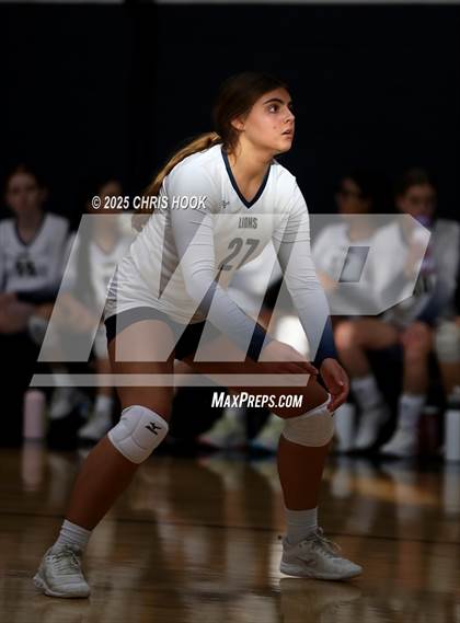 Thumbnail 3 in JV: Florence @ Pusch Ridge Christian Academy photogallery.