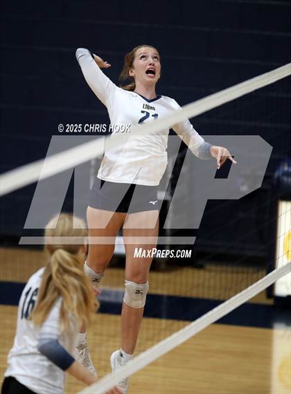 Thumbnail 3 in JV: Florence @ Pusch Ridge Christian Academy photogallery.