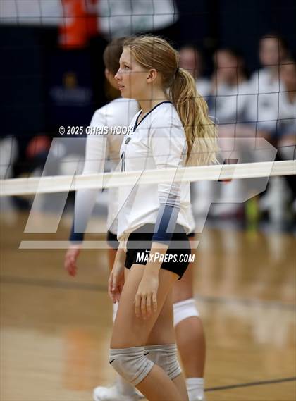 Thumbnail 3 in JV: Florence @ Pusch Ridge Christian Academy photogallery.