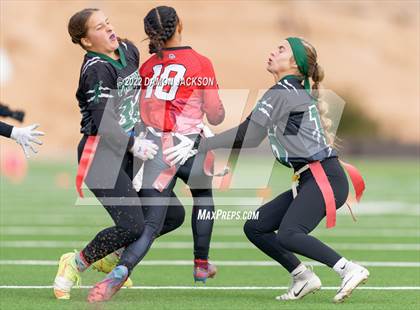 Thumbnail 2 in Desert Oasis vs Palos Verde (Lady Bulldogs Invitational) photogallery.